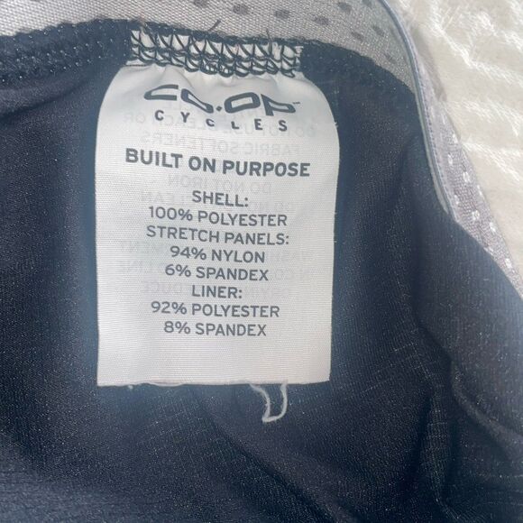 REI Co-Op Cycling Shorts Womens‎ XL Black Lightweight Padded Bicycle Zip Pockets - Picture 11 of 16